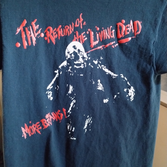 The Return of the living Dead Fruit of The Loom Size Small T shirt - Picture 9 of 12